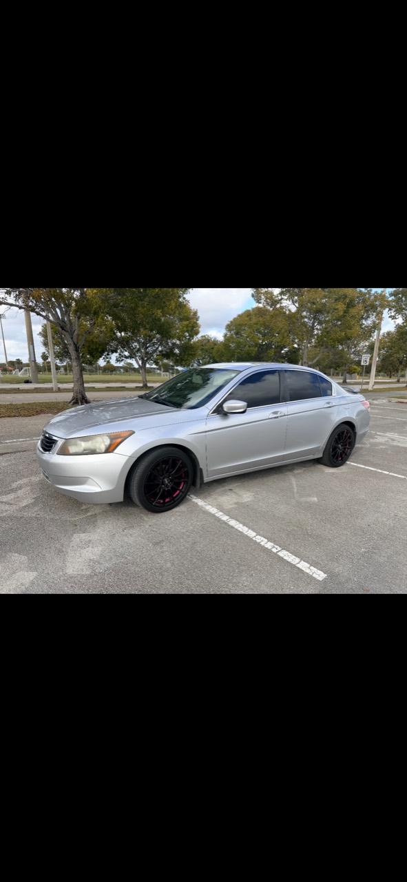 2008 / 2009 Honda Accord — Silver, view 1